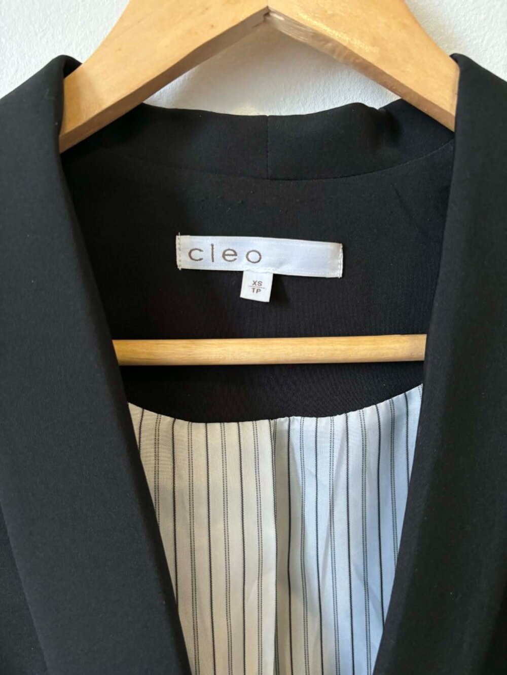 Black Rouched Sleeve Blazer - Picture 7 of 7